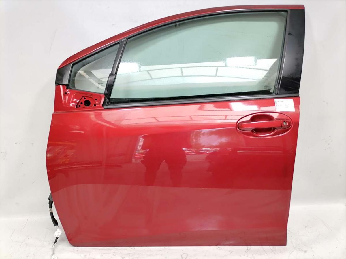 Toyota Yaris XP13 original Tür vorn links 3N8 RED PEARL 5-Türer